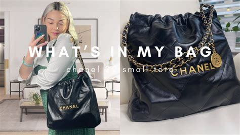 chanel 22 medium vs small|2022 chanel 22 bag.